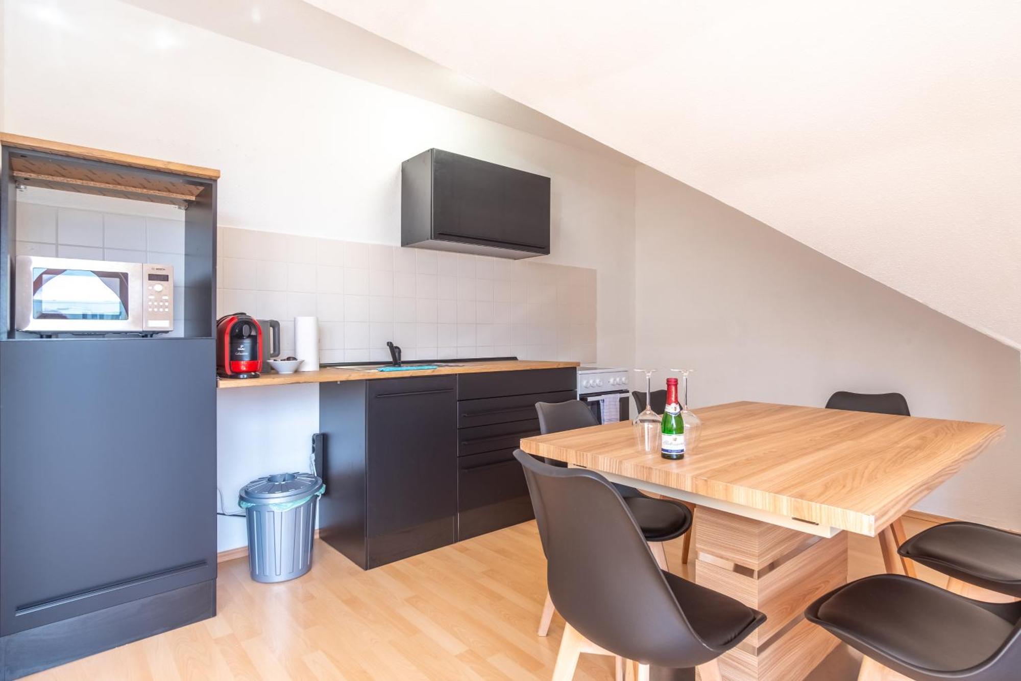 4K Tv, Soundbar, Ausblick Apartment Bad Durrenberg Bagian luar foto